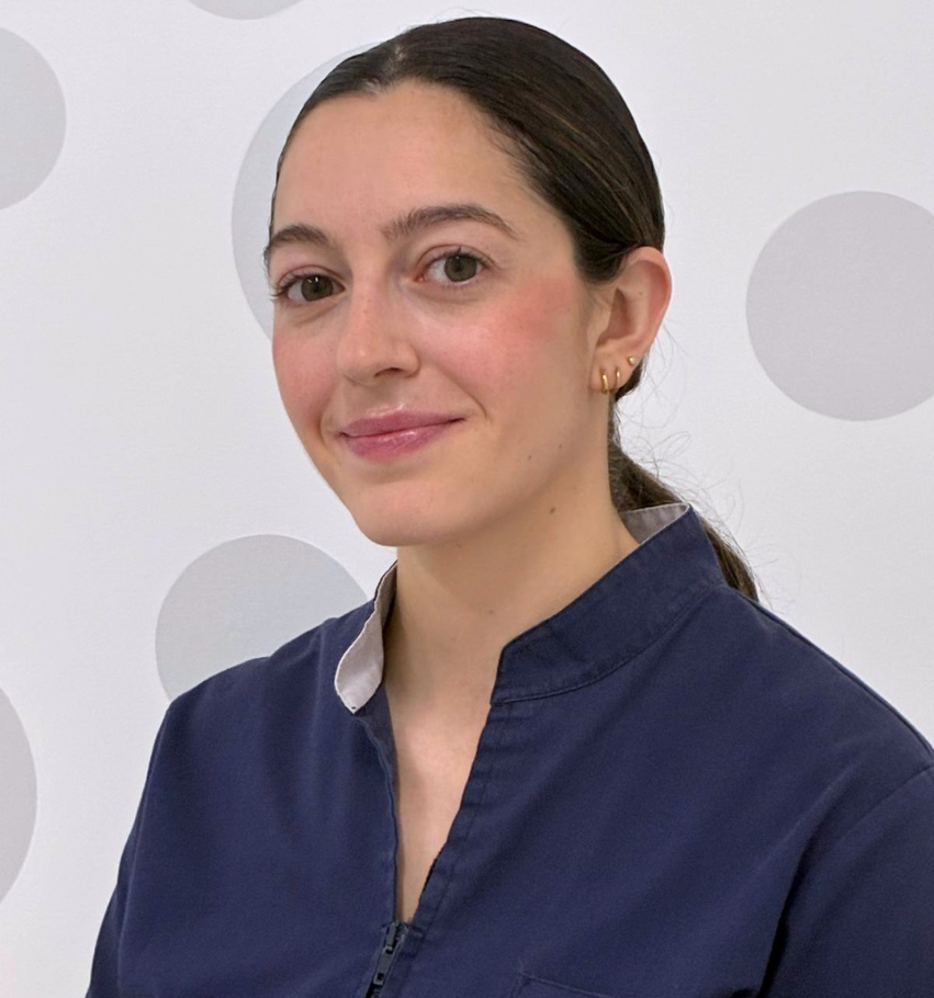 Valeria Periodoncista